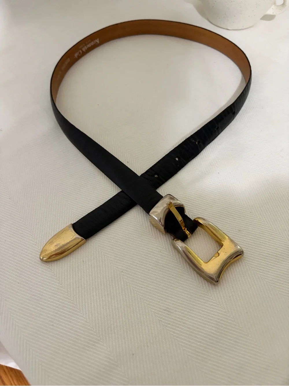 Kenneth Cole New York Genuine Leather Belt Gold Buckle S